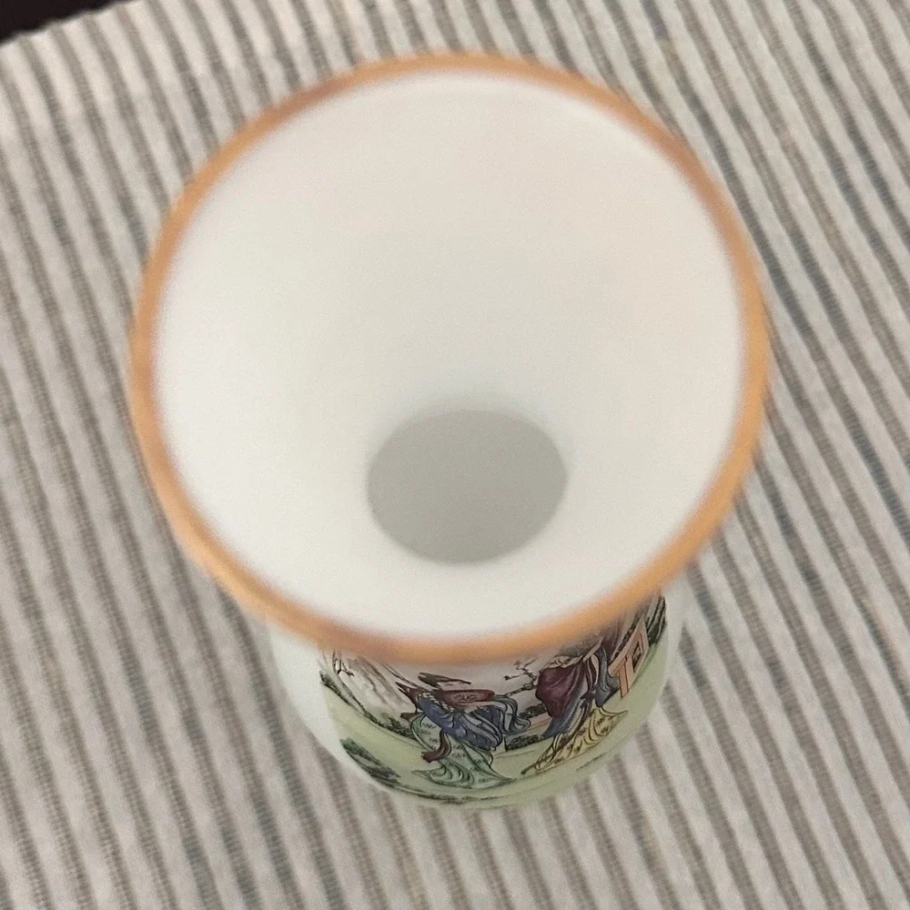 Vintage Frosted Glass Asian Bud Vase Gold Trim Geisha Landscape Twisted Stem 8in
